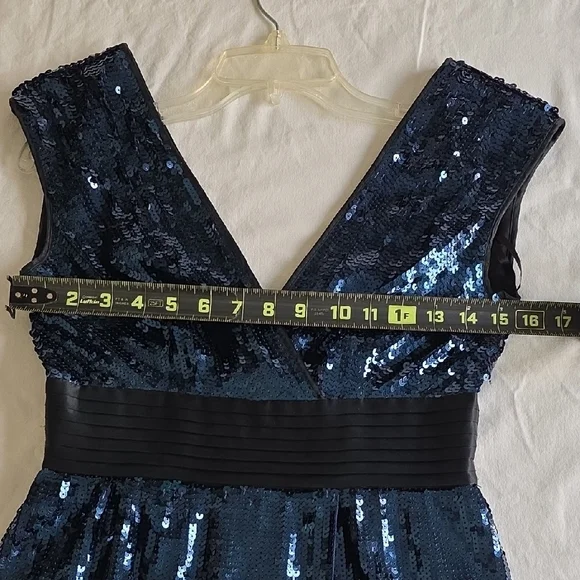 BCBGMAXAZRIA Reeve Sequin V-Neck Cocktail Dress Cobalt Blue XS - Picture 11 of 12